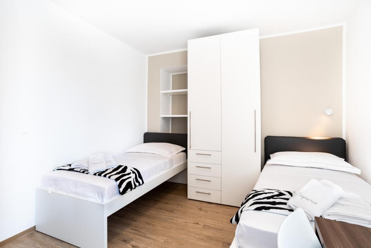 Capraria Appartments In Historic Center, With Private Parking Koper Exterior photo