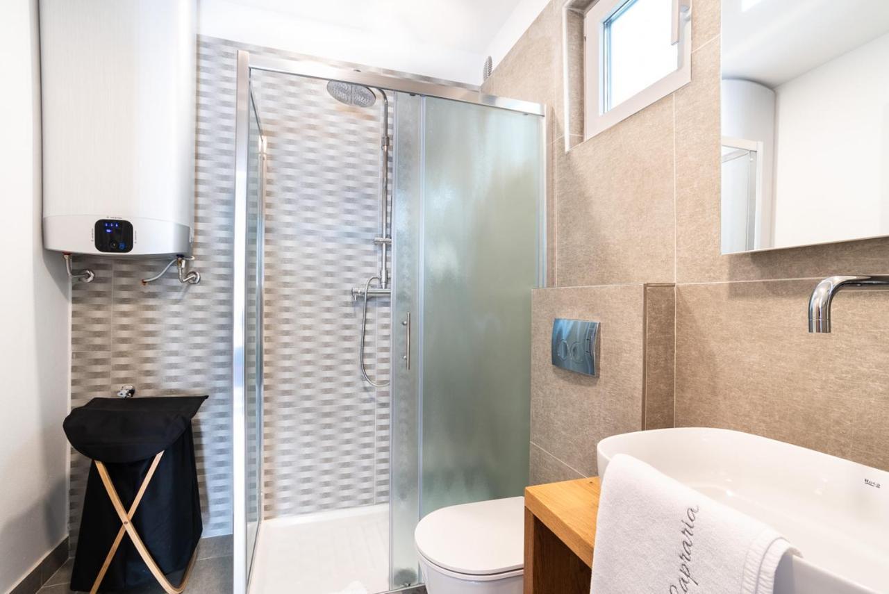 Capraria Appartments In Historic Center, With Private Parking Koper Exterior photo